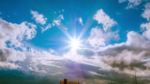 Storm clouds fly across the sky. time laps 스톡 동영상 75169304