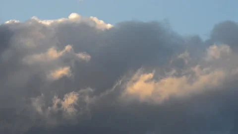 Storm clouds gather Stock Footage 148380069