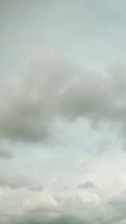Storm clouds move slowly across the sky. 스톡 동영상 342596452