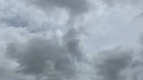 Storm Clouds over the city, Timelapse Vídeos de archivo 220177484