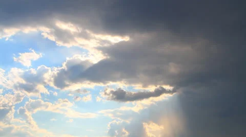 Storm clouds quickly go in the sun Stock Footage 26639901