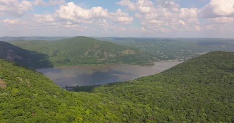 Storm King Mountain pan across valley and Hudson River in New York Stock Footage 346505800