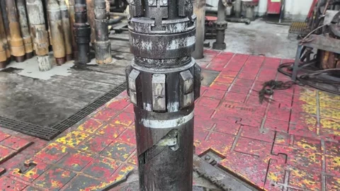 Storm Packer Assembly for Casing Isolation and Leak Detection 動画素材 337800950