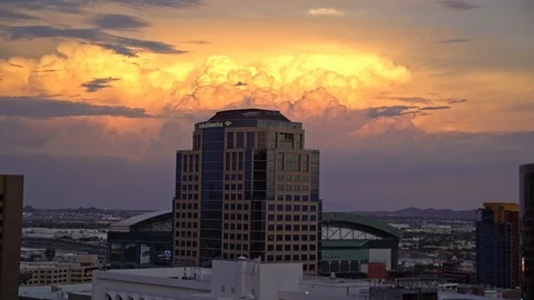 Storm rolling into downtown phoenix during sunset aerial 動画素材 108463805