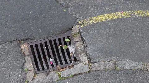 Storm Sewer Drainage Grates Vídeo Stock 344036071