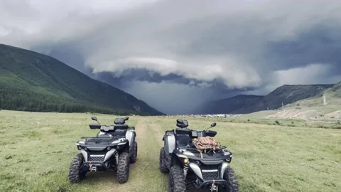 Storm storm storm Stockbeeldmateriaal 225706401