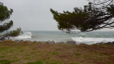 Storm wind and waves on the coast of the Adriatic sea, Italy Video stock 60230122