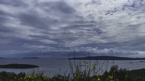 Stormy clouds 库存影片 141325941