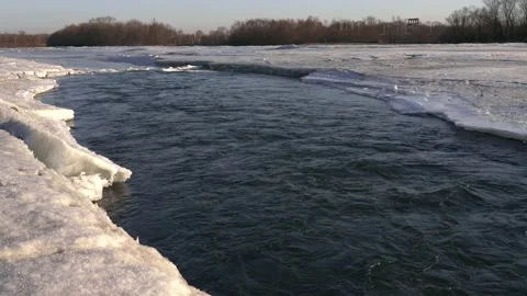 Stormy river in early spring. Stock Footage 151603109