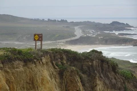 Stormy sea bouncing in a cliff Foto stock