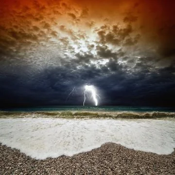 Stormy sea sunset 스톡 일러스트