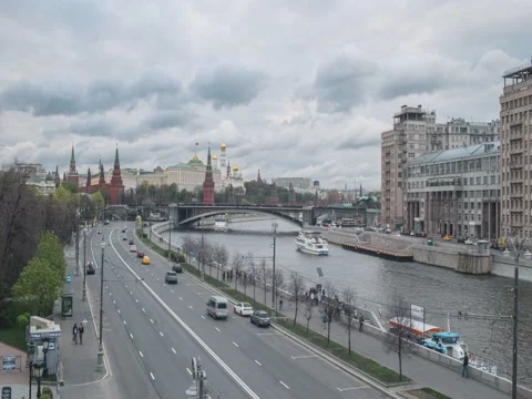 Stormy sky above the Kremlin Video stock 75430713