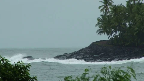 Stormy waves crash ashore on Devils Island Video stock 76867673