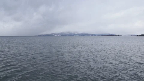 Stormy winter lake Video stock 102730406