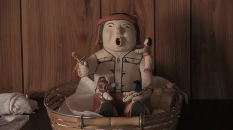 Storyteller Figurine 스톡 동영상 38278724