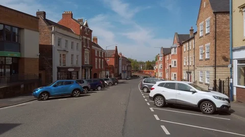 Stourbridge town centre lower high street deserted due to coronavirus Видео 128976990