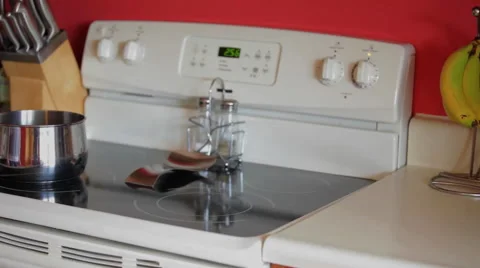 Stove cooking Stock Footage 46200907