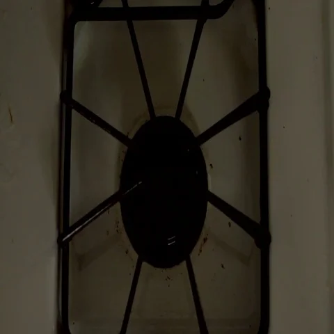 Stove fire slow motion 스톡 동영상 69410028