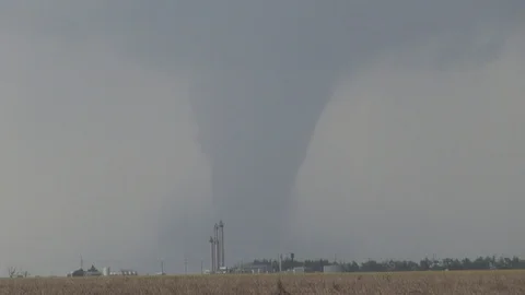 Stovepipe Tornado in Kansas Video stock 85680439