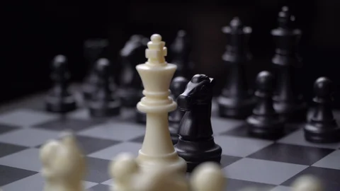 Strategic move and chess concept 库存影片 125518997