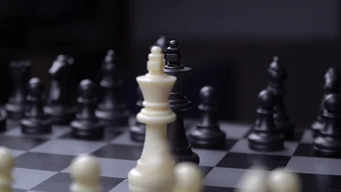 Strategic move and chess concept 库存影片 125520163
