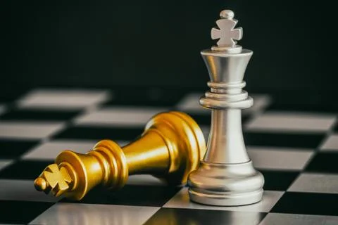 Strategy chess battle Intelligence challenge game on chessboard. Success the  스톡 사진