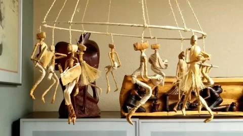 Straw Folk Art - Rotating Workers from Tanzania Stock Footage 160301886
