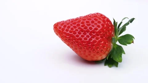 Strawberries Video stock 289792582