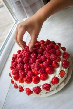 Strawberry and raspberry cake Stock Photos