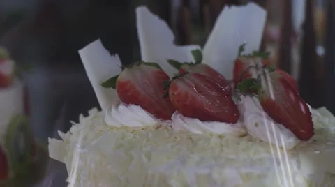 Strawberry Cake Rotating Display Vidéo 61700598