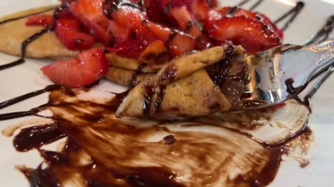 Strawberry Crepe Video stock 295815791