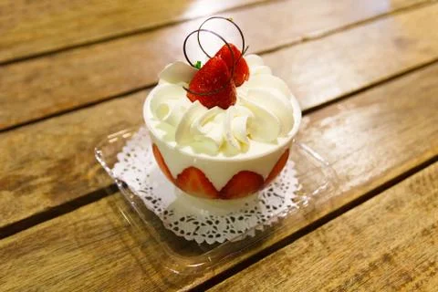 Strawberry cup cake. Stockfoto's