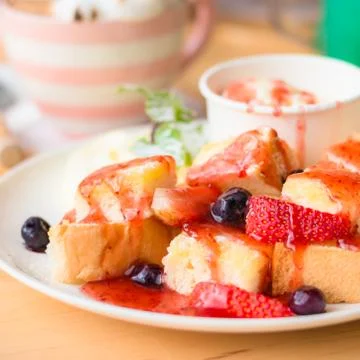 Strawberry Honey toast Stock Photos