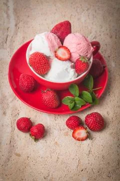 Strawberry ice cream Stock Photos