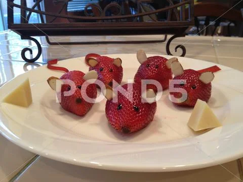 Strawberry mouse Stock Photos