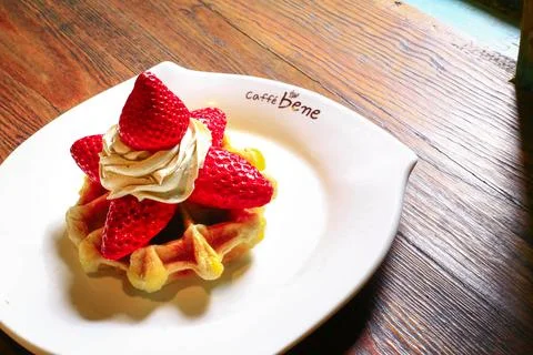 Strawberry Waffle 写真素材