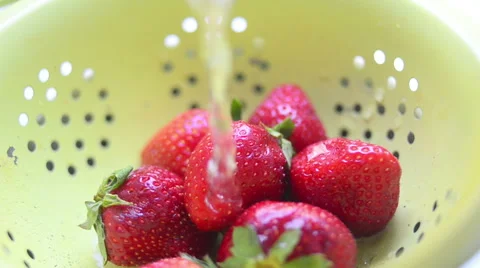 Strawberry wash Stock Footage 51684321