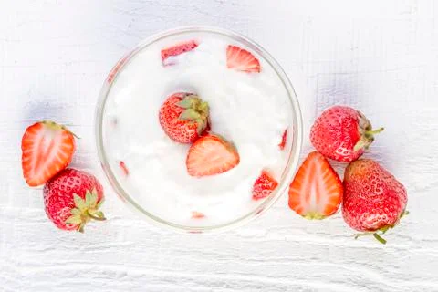 Strawberry yoghurt Stockfoto's