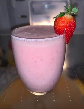 Strawbery shake smoothie frozen Stock Photos