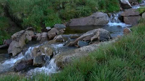 Stream On Beartooth Highway Video stock 8991854