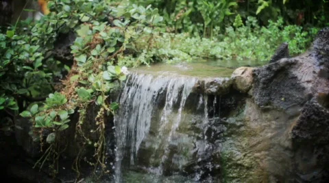 Stream Falls - HD 库存影片 873858