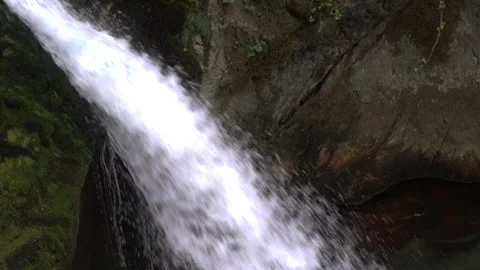 Stream 스톡 동영상 257944838