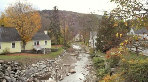 Stream in Grafton Vermont Видео 12539232