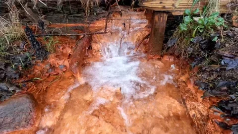 Stream Iron Ore Deposit 動画素材 169112311