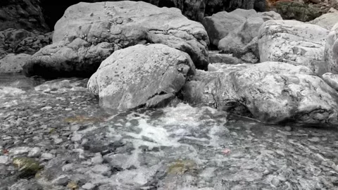 Stream Over Rocks 動画素材 170657858