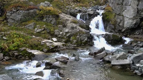 Stream in the Silvretta Alps in Austria Video stock 72404337