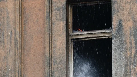 Stream of water from a fireman's hose Vídeo Stock 99410664