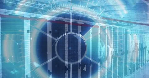 Streaming code overlays through server cabinets in data center, with holographic Foto stock