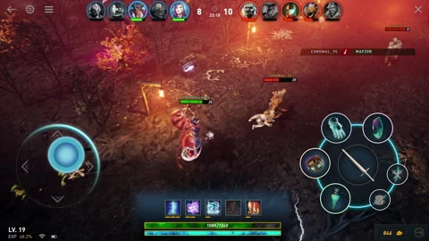 Streaming a round of a competitive internet multiplayer gaming tournament Video stock 262498536