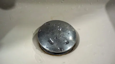 Streaming water in sink 動画素材 36440203